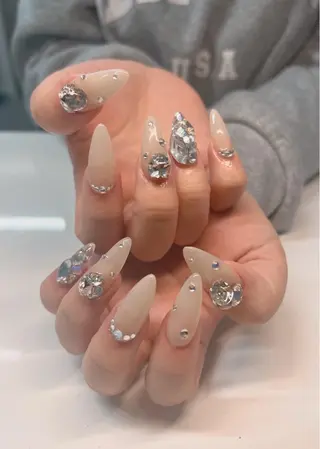 ネイル Nail Salon L'arc所属・💊大阪/心斎橋 moni🧠のネイルデザイン