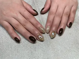 ネイル Roi〈ロワ〉 Minakoのネイルデザイン