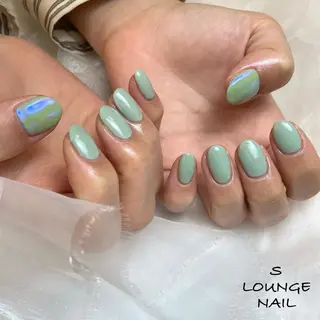 ネイル S LOUNGE NAIL所属・パーツたくさん🍓 SUMIのネイルデザイン