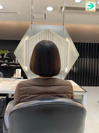 ショート 超透明感カラー🦋韓 国羽エクステ🪽🫧のヘアスタイル