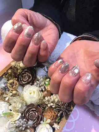 ネイル 吉岡 裕子のネイルデザイン