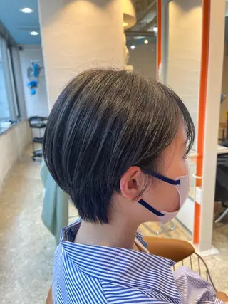 ショート うしだ かおるのヘアスタイル