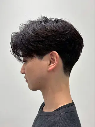 ショート THE ESCALA 町田店所属・町田/メンズカット/ センターパート/細木のヘアスタイル