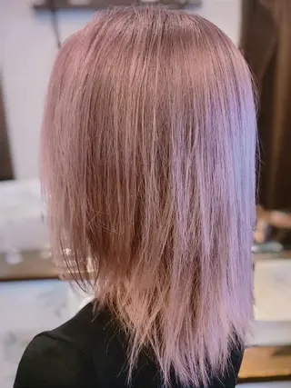 セミロング カラー 【大宮】デザイナー Anne 諳 アンのヘアスタイル