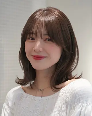 ミディアム レイヤーカット/ くびれヘア佐藤大空のヘアスタイル