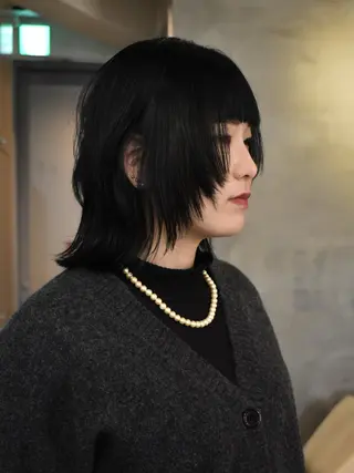 ミディアム ANTI/ ISSEIのヘアスタイル