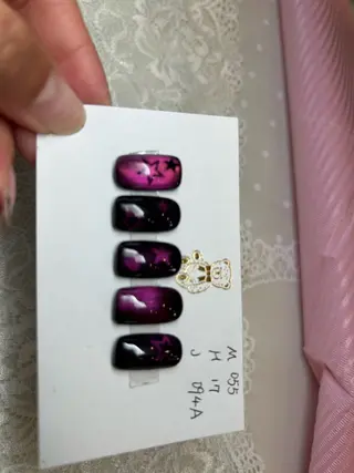 ネイル hello.nail所属・Horie 雪のネイルデザイン