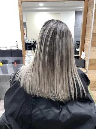 ミディアム gisele所属・小山 一之のヘアスタイル