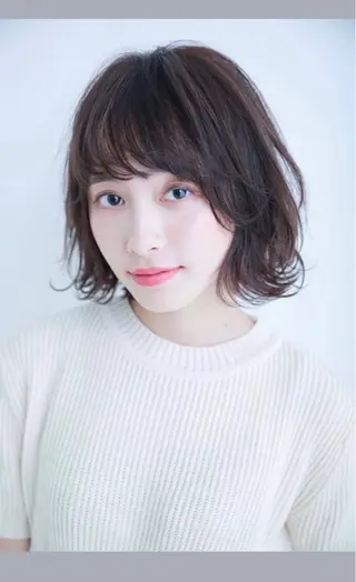 ミディアム カラー NYNYイオン四條畷 村上 心のヘアスタイル