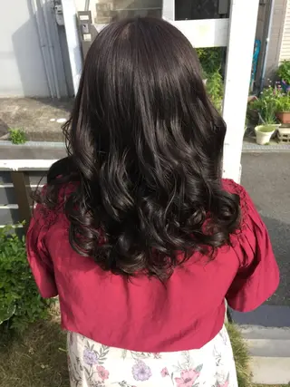 ロング LAFIKA所属・K Kenのヘアスタイル