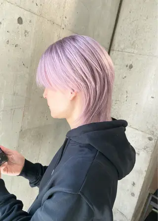 ショート 有人/バレイヤージュ /シャドールーツのヘアスタイル