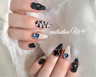 ネイル ✨Nailsalon Vi+✨のネイルデザイン