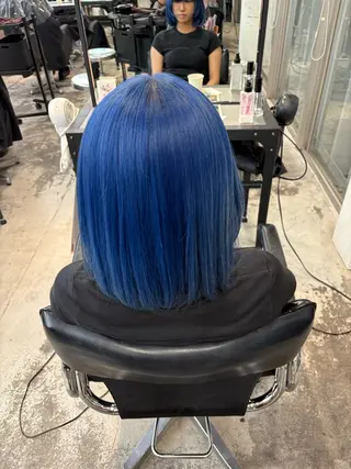 ロング カラー HIKARI🐈‍⬛ ハイトーン×デザインのヘアスタイル