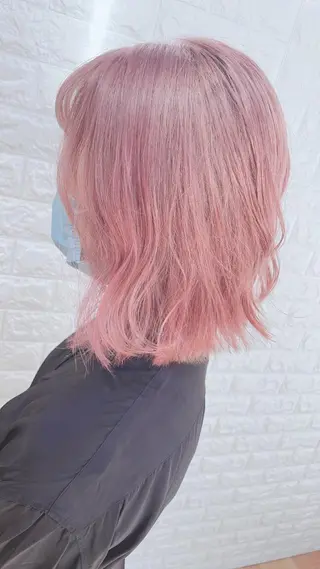 ミディアム カラー 福森 みずきのヘアスタイル