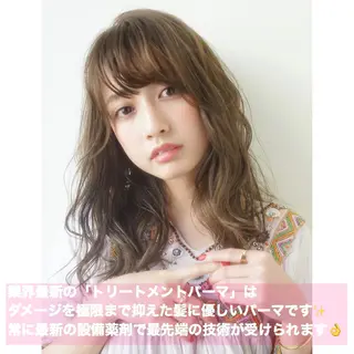 ロング linda by neoliveのヘアスタイル