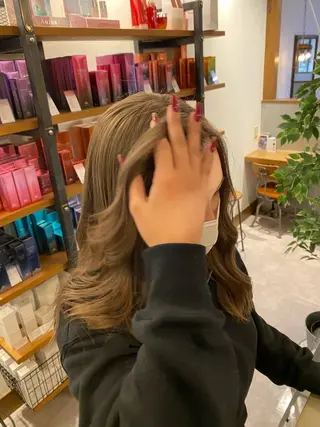 ロング 希優🌺ソムリエ /ブリーチ/カットのヘアスタイル