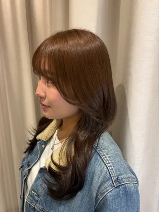 ミディアム Inity心斎橋/ クルミのヘアスタイル