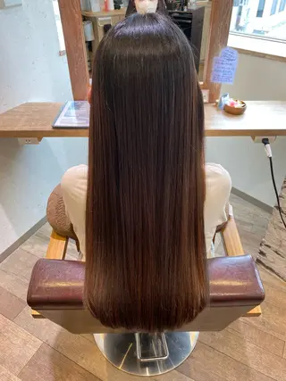 ロング opsia所属・艶カラー×レイヤー Natsumiのヘアスタイル