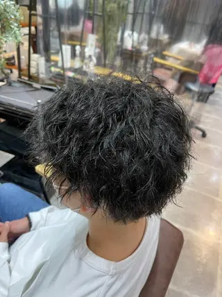 ミディアム カラー パーマ 初めでも安心🌟 newi町田✂のヘアスタイル