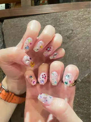 ネイル Amber21.所属・Nagahama Akariのネイルデザイン