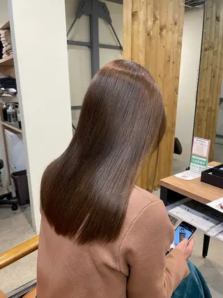 セミロング I-FLAT 暮石悠菜のヘアスタイル