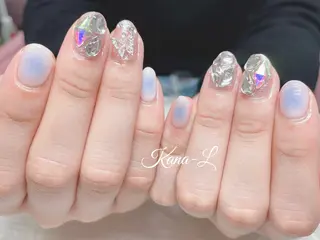 カラー ネイル 芦辺 香奈のネイルデザイン