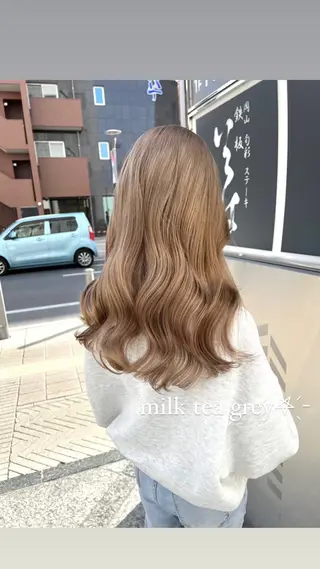 ロング ParveMix /石田 佳澄🩶のヘアスタイル