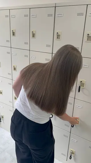 ロング カラー 海外girl/ハイト ーン/riko🫧のヘアスタイル