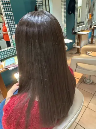 セミロング hair&make earth 大宮店所属・吉田 茂樹のヘアスタイル