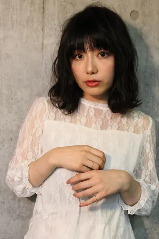 ミディアム パーマ 店長/mao/ 前髪/顔周りカットのヘアスタイル