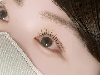 マツエク・マツパ 束間まつ毛 🎀| 透明感眉💎|YUIのマツエク・マツパデザイン