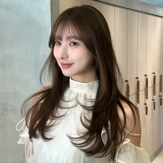 ロング カラー ハッシュカット|透明 感カラー🩵レイヤーのヘアスタイル