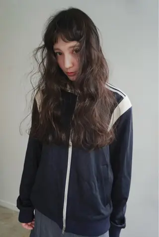 ロング パーマ 名古屋レイヤーカット LORENハダのヘアスタイル