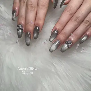 ネイル thea.7 【テアナ】のネイルデザイン