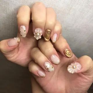 ネイル casita（カシータ）所属・thrush nailsのネイルデザイン
