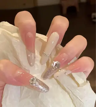 ネイル 長さ出し専門パーツ jenniferのネイルデザイン