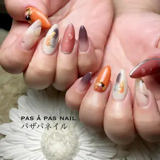 ロング ネイル Yakko pas á pasのネイルデザイン