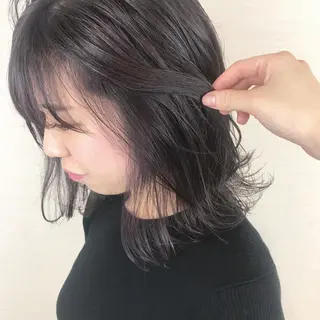 ミディアム カラー 韓国レイヤーカット/ ダブルカラーのヘアスタイル