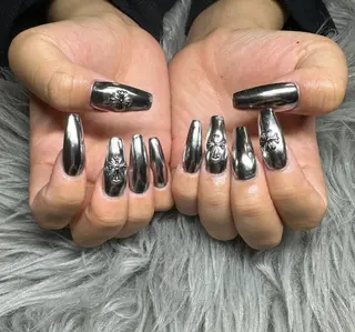 ネイル 個室ネイルサロンDolly  Girl〜ドーリーガール〜所属・DollyGirl KYOKOのネイルデザイン