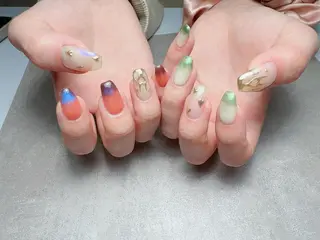 ネイル 𝐑𝐞𝐯𝐢𝐨 ___堺市西区のマツエク・マツパデザイン