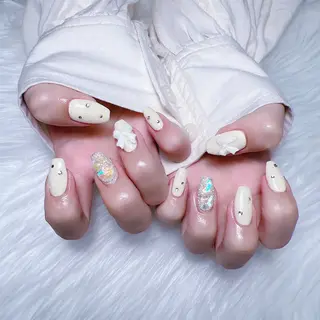 ネイル Nailsalon calme所属・calme ☾ yuukiのネイルデザイン