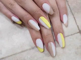 ネイル 横浜東口Monie☆ REIKAのネイルデザイン