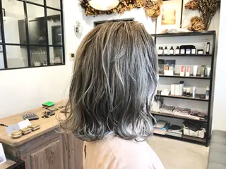 ミディアム NOZOMI ⭐︎のヘアスタイル