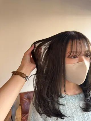 ミディアム MASHUchayamachi所属・まほ／レイヤーカット /透明感カラーのヘアスタイル