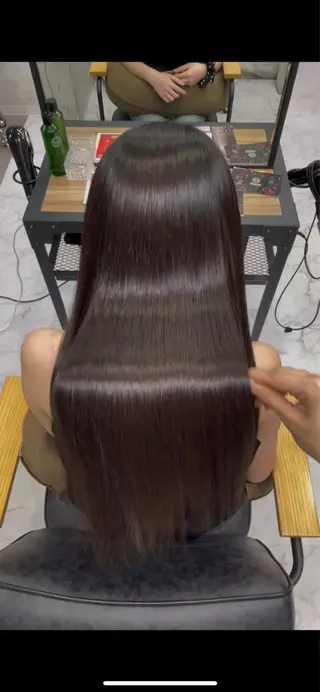 ロング RAF TOKYO 2nd 今泉店所属・RAF KAEDEのヘアスタイル