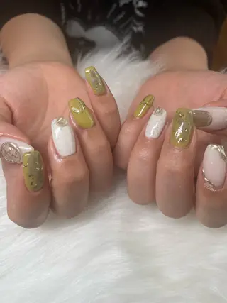 ネイル ulu🌼 nanaのネイルデザイン