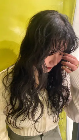 ロング カラー パーマ ヘアアレンジ marino マリノのヘアスタイル