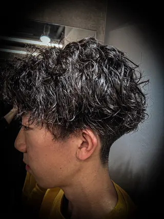 ショート パーマ メンズ 🍎ハッシュカット× 髪質改善🍎カイトのヘアスタイル