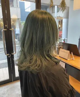 ミディアム カラー 柔らかいcolor 🌿harukaのヘアスタイル