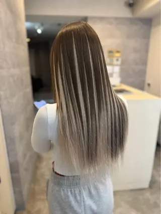 ロング REINA エクステ/ヘアセットのヘアスタイル